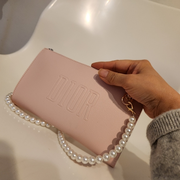 Dior pouch - Picture 2 of 5